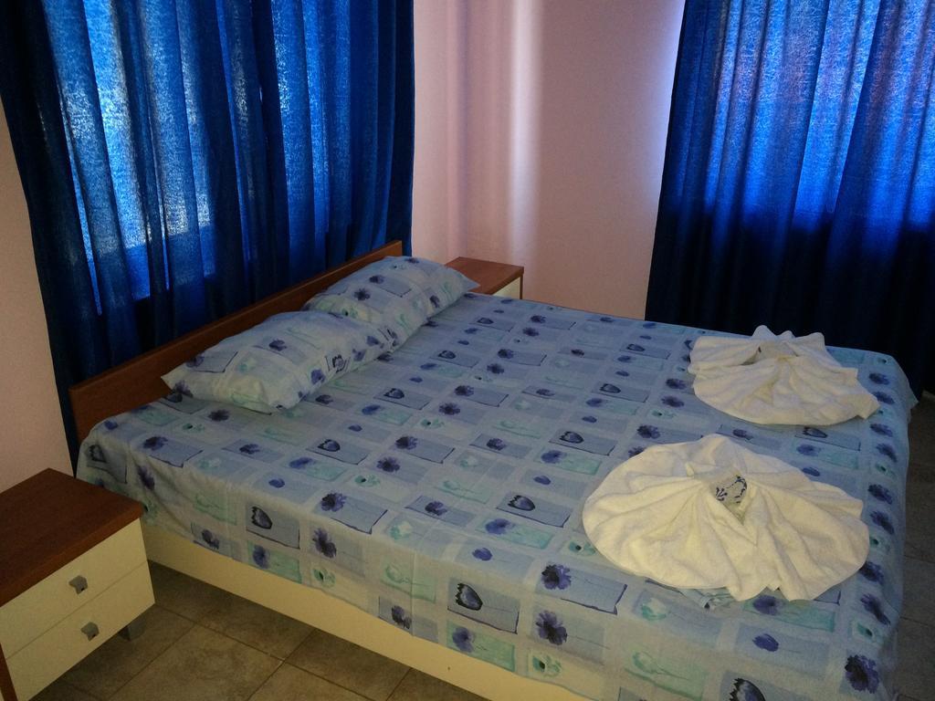 Sea House Guest House Nesebar Bilik gambar